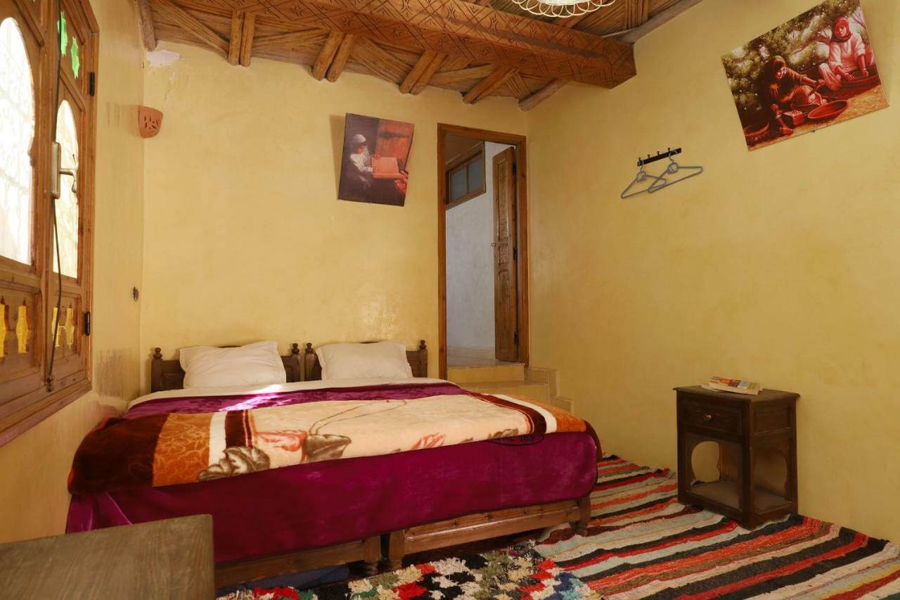Aroumd Authentic Lodge Managed By Rachid Jellah イムリル エクステリア 写真